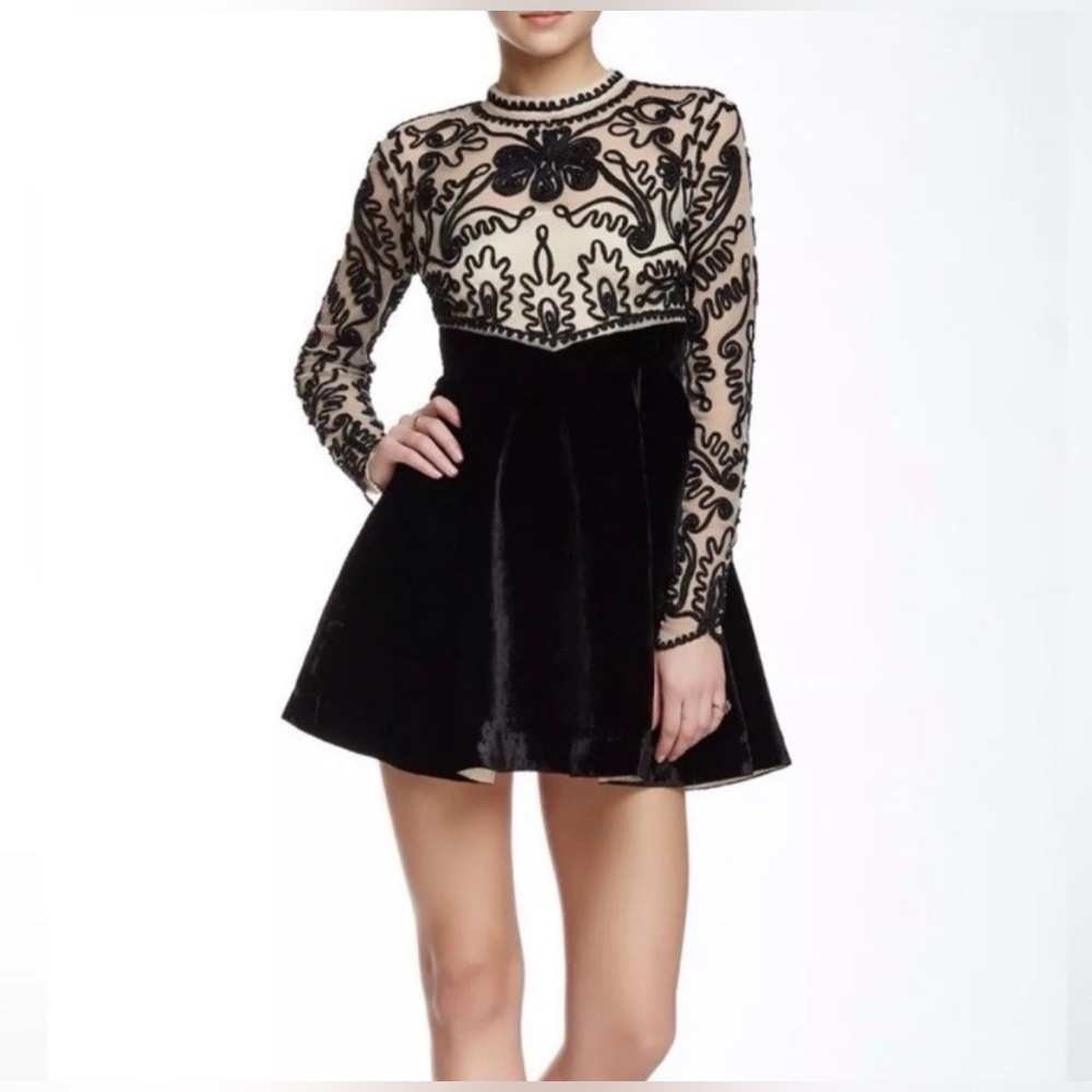 Free People "Ginger Meadow" mini dress Size 6